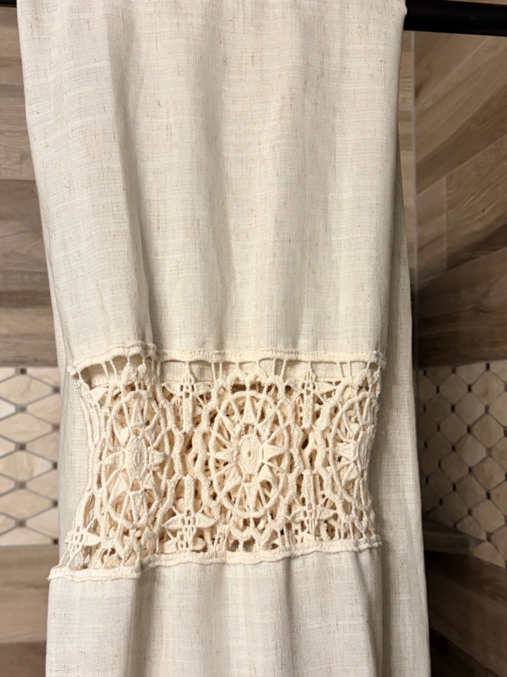 Opalhouse Natural Linen Look Bath Curtain with Crochet Accent with hooks
